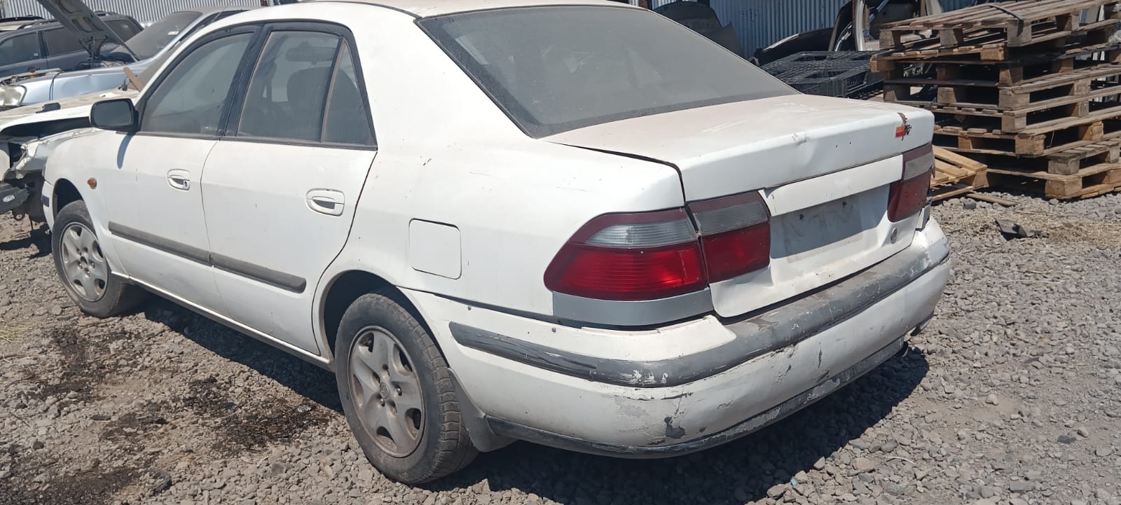  Mazda 626 1998    EN DESARME